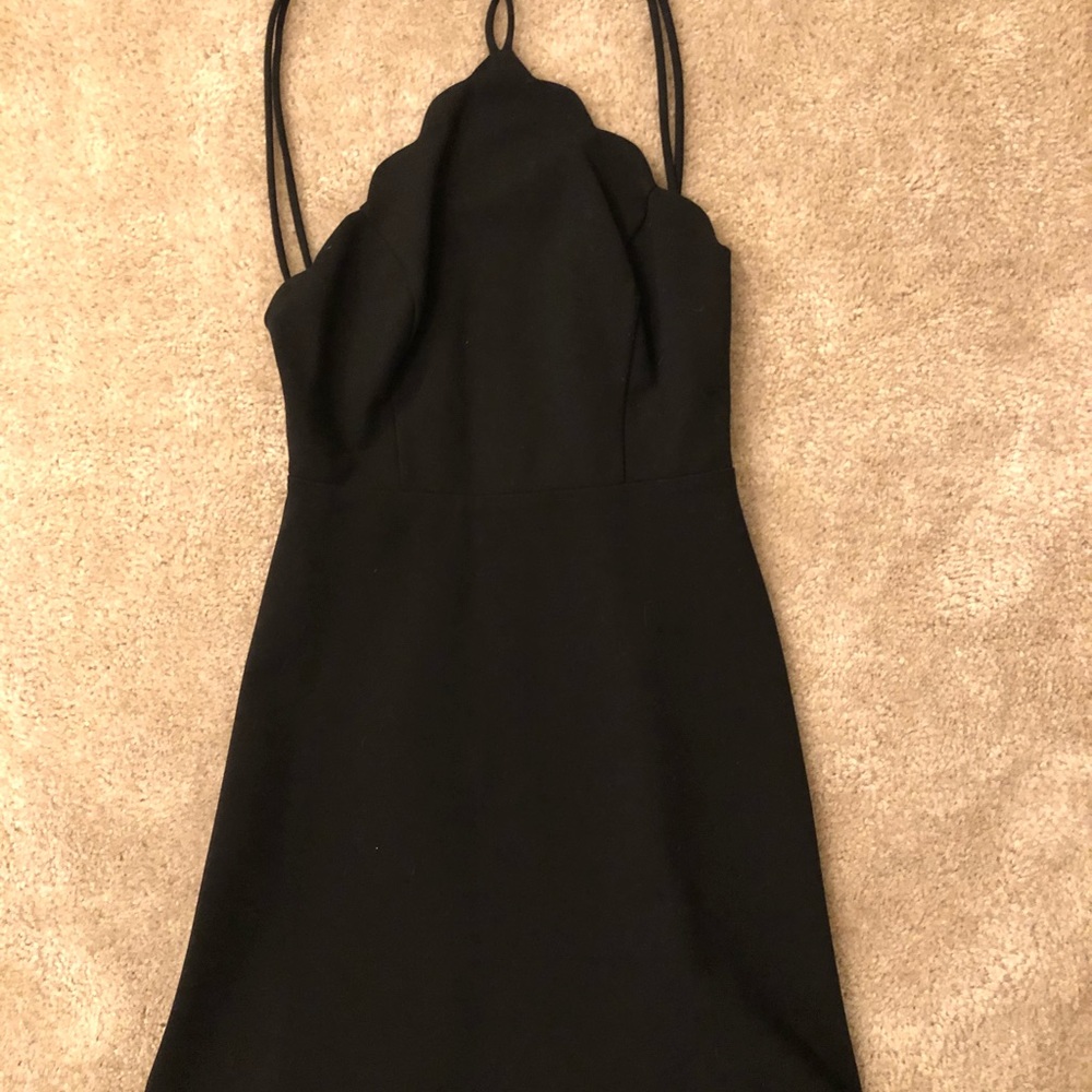 LULU’S Black scalloped dress